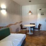 1 Suítes Beach Park Resort - Ap Térreo - Pé na areia