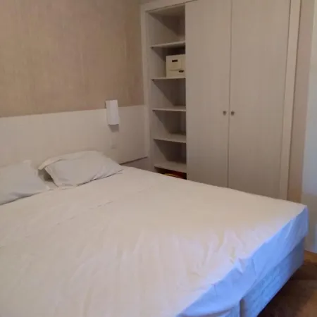 Beach Park - Ap Terreo - Pe Na Areia 4*